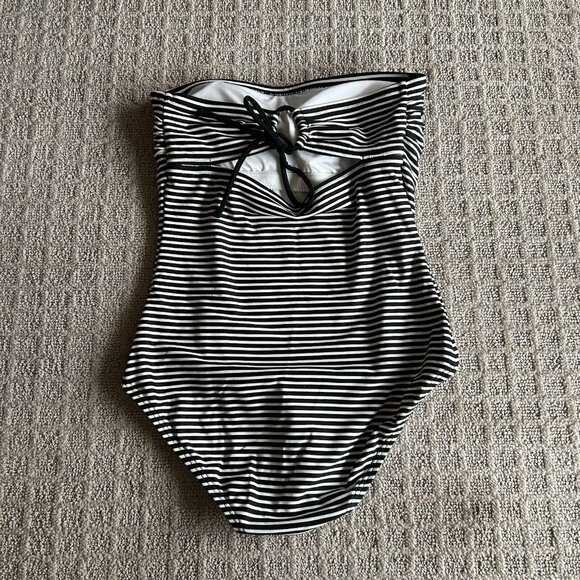 DKNY Striped Strapless Womens 10 Black White One Piece Swimsuit Bathing Suit - Picture 4 of 8